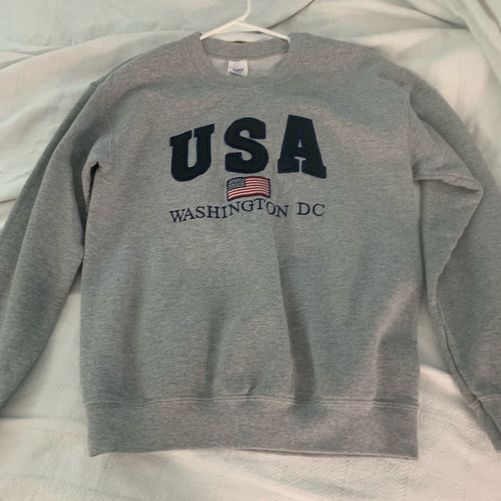 Crew neck